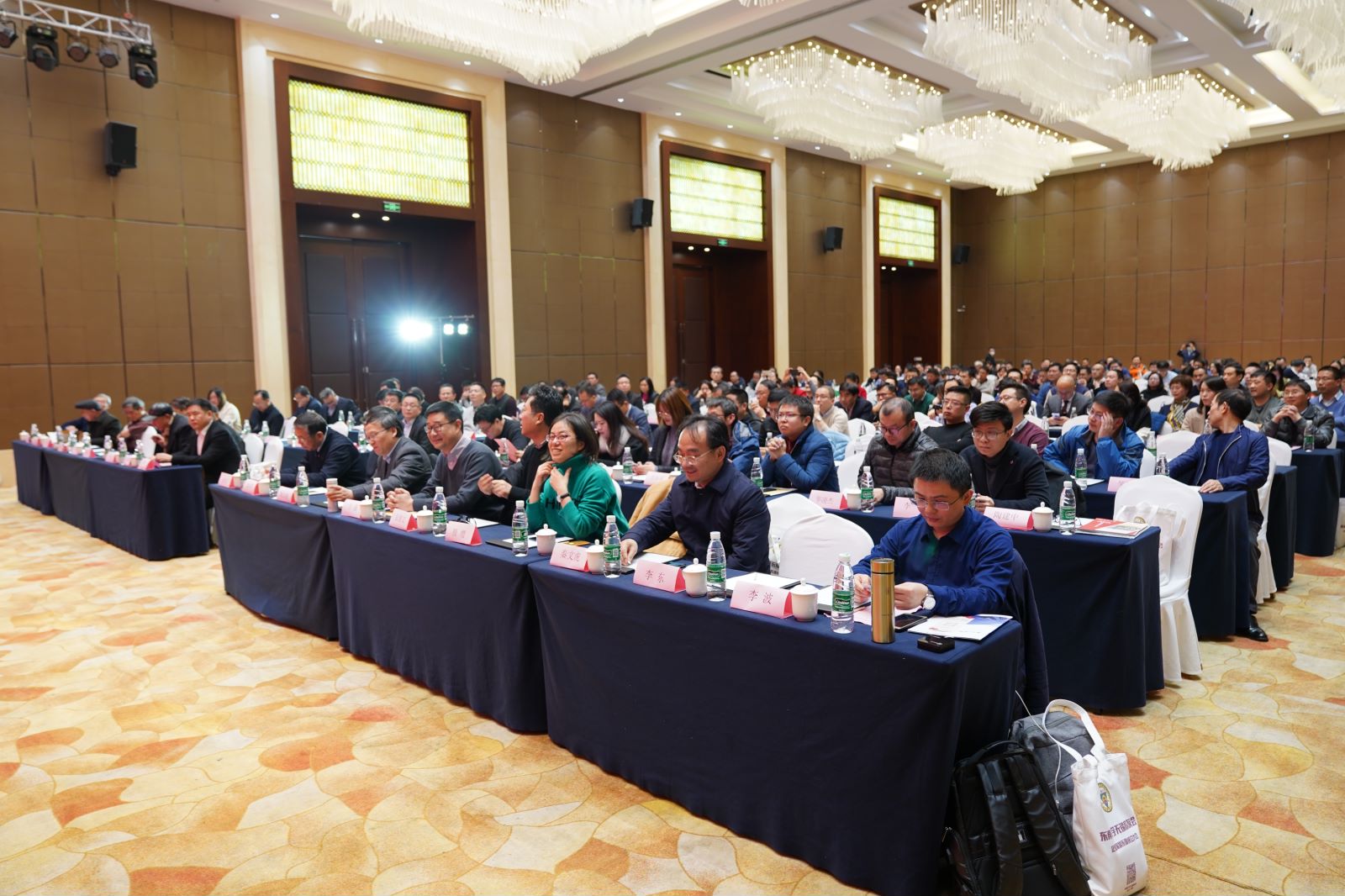 微信图片_20201223111543.jpg